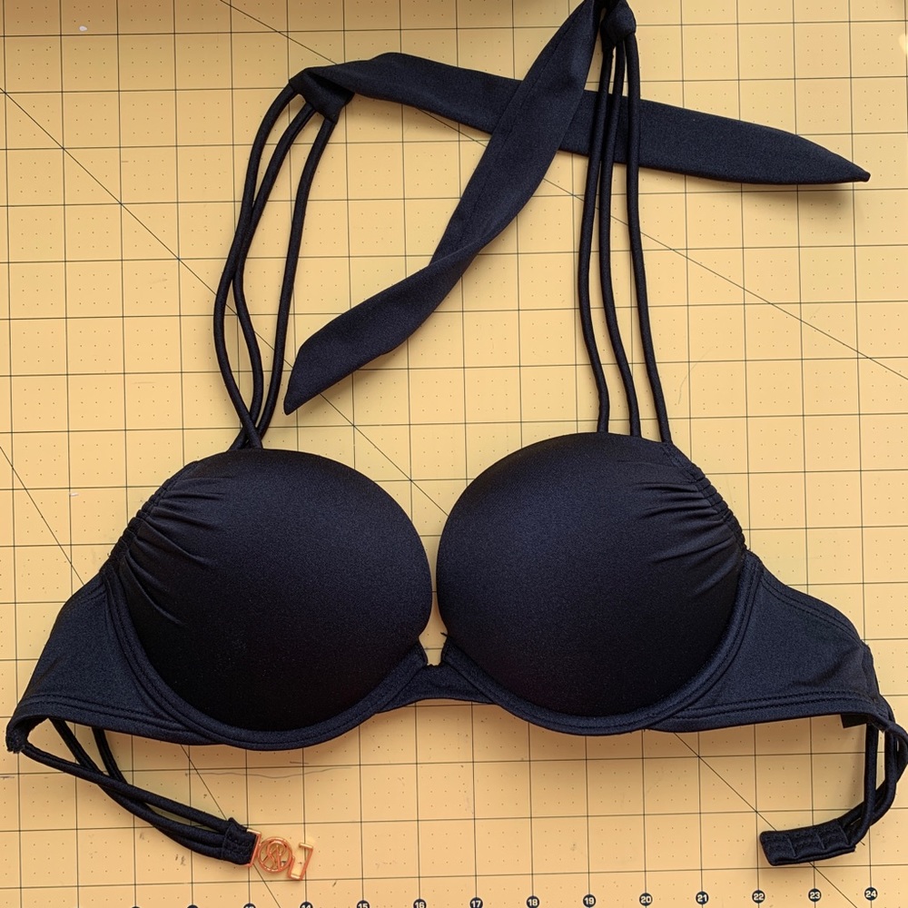 Victoria's Secret Bombshell Bikini Top 32B